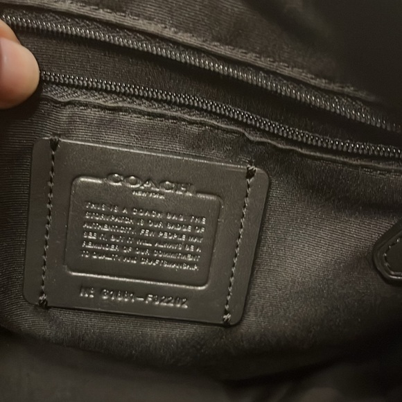 Coach purse - Picture 7 of 7